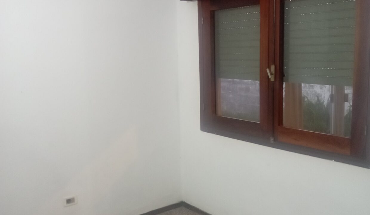 1748825294806